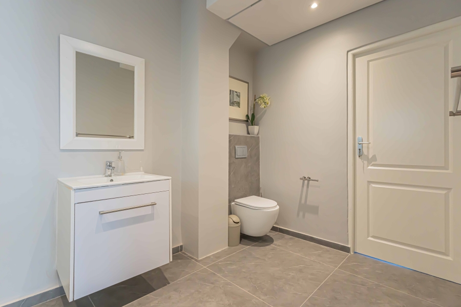 To Let 3 Bedroom Property for Rent in Camps Bay Western Cape